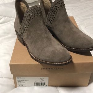 New Lucky Brand Suede boots